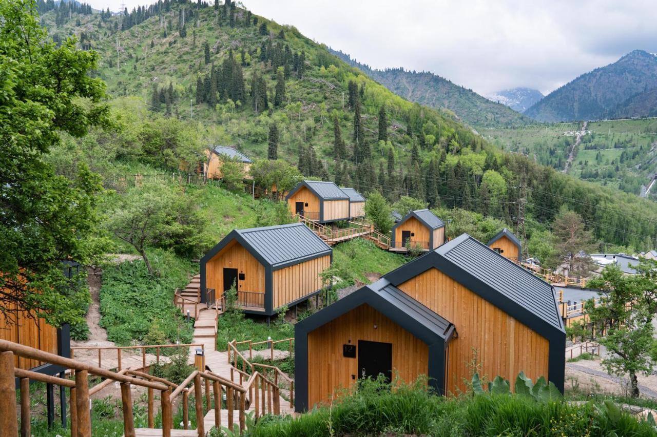 Qazaq Auyl Eco Hotel Almatý Exterior foto