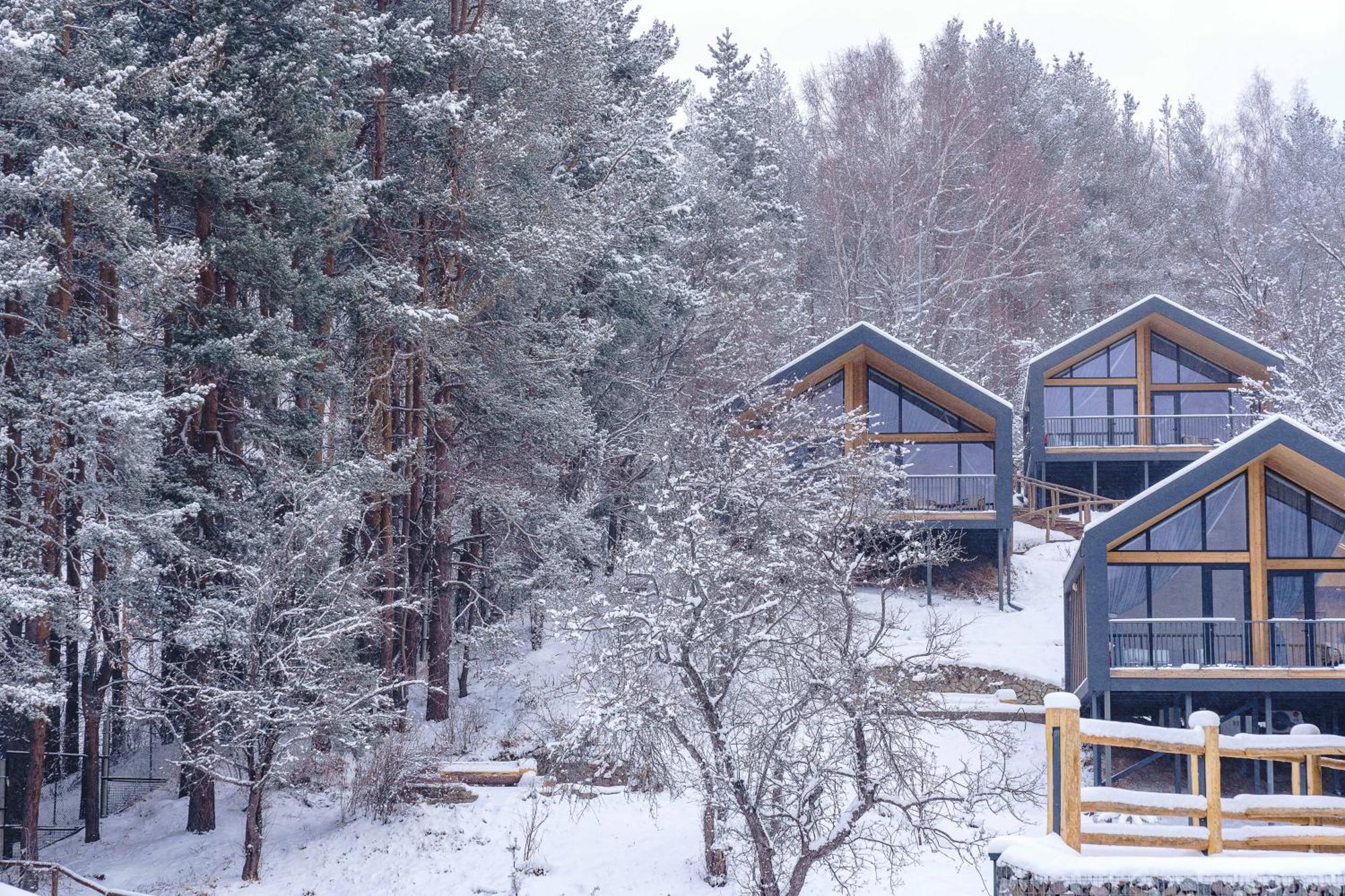 Qazaq Auyl Eco Hotel Almatý Exterior foto