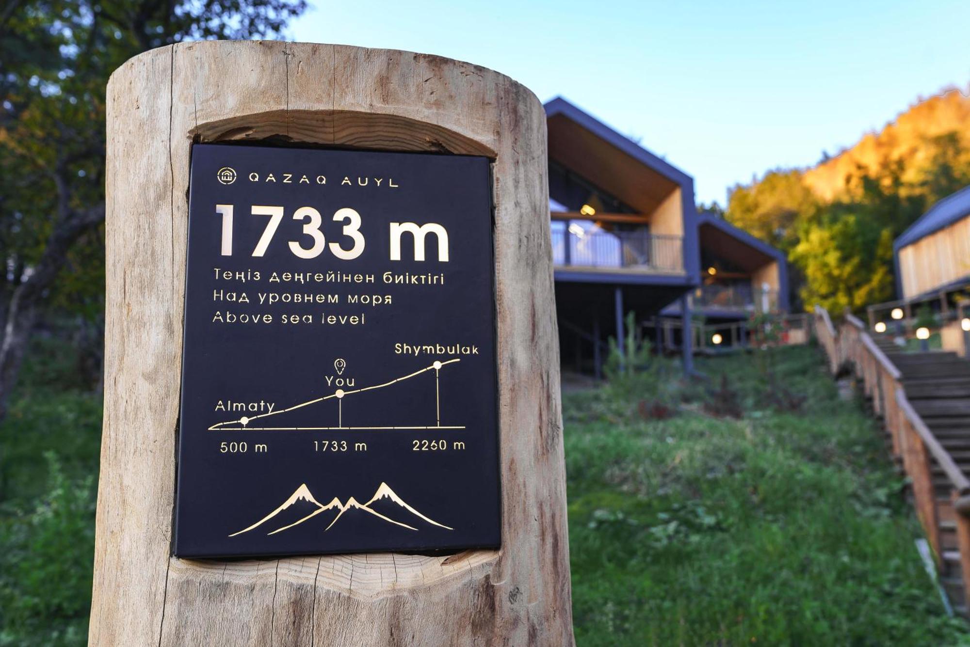 Qazaq Auyl Eco Hotel Almatý Exterior foto