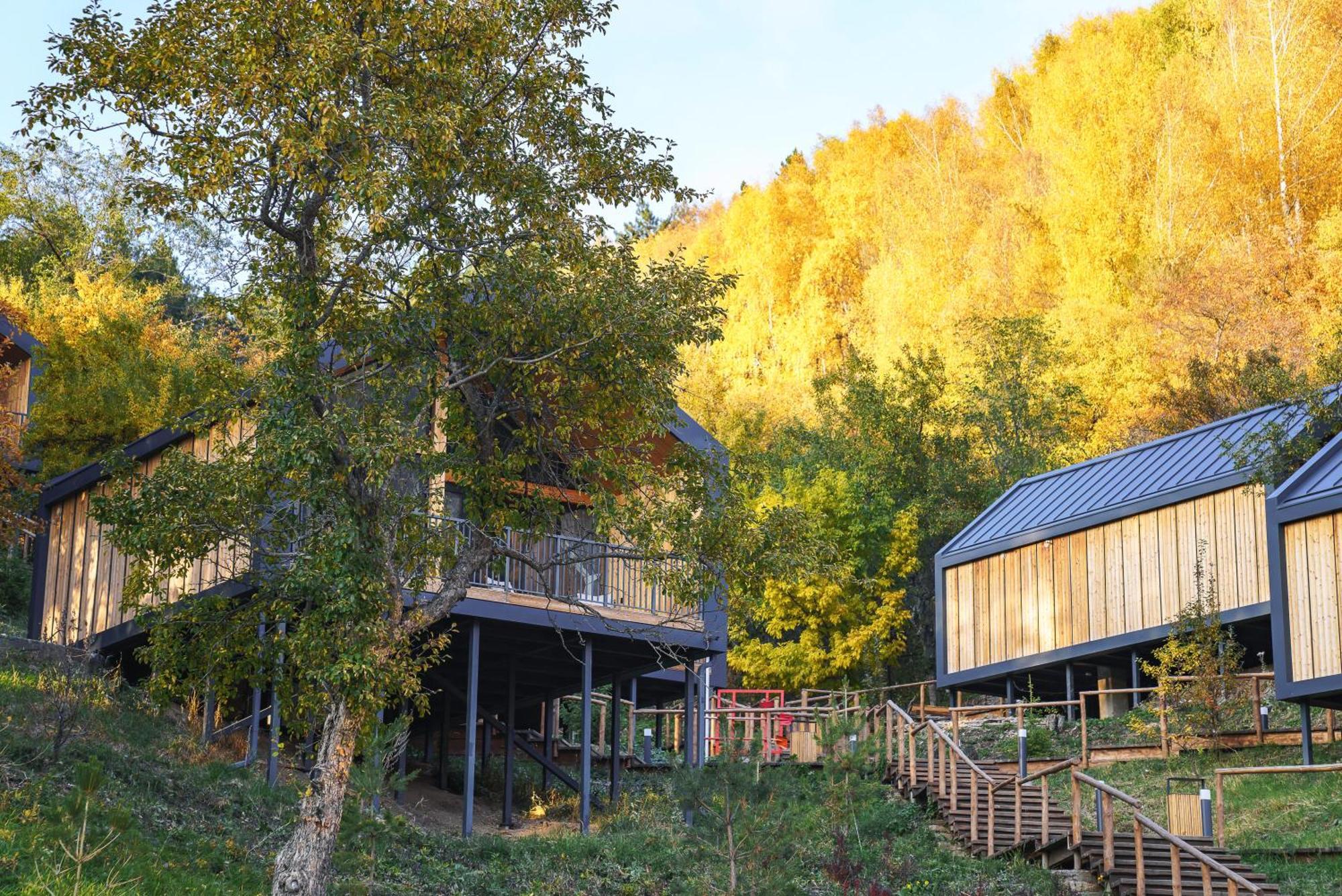 Qazaq Auyl Eco Hotel Almatý Exterior foto